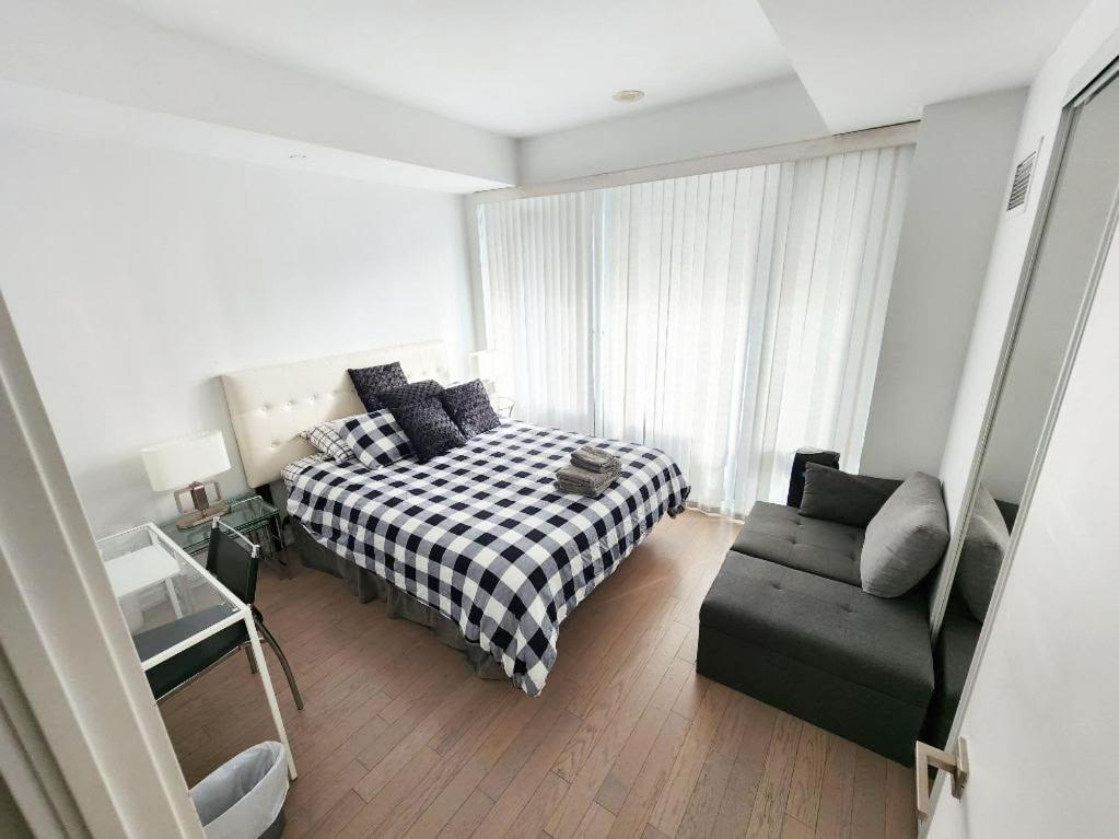 Comfortable Central Downtown Condo - 토론토 외부 사진