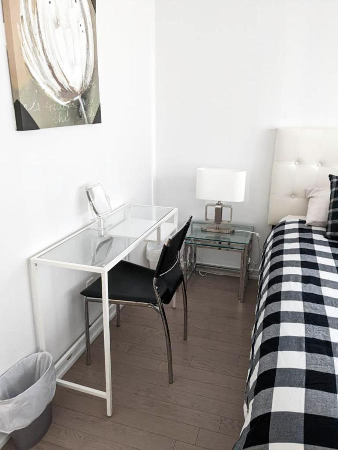Comfortable Central Downtown Condo - 토론토 외부 사진